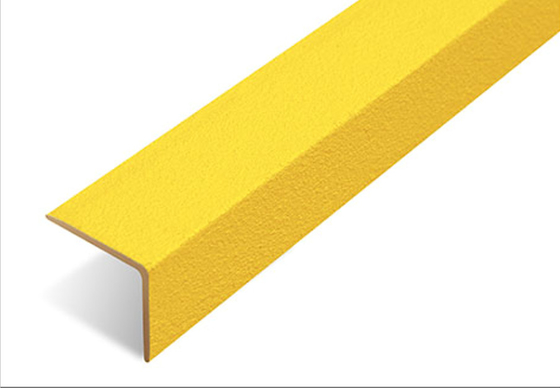 FRP Anti-Slip Stair Nosing Anti-Slip Mat Oppervlaktecoating Hars Iso AS4586 Voor Olieveld Stair